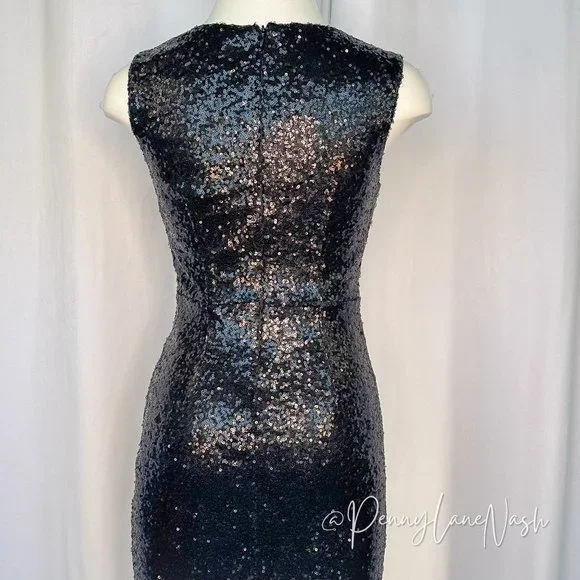 Tobi Gwyn Deep V Neck Sequin Bodycon Dress Black - Picture 10 of 11